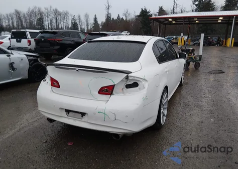 2013 Infiniti G37X из США, поврежденный, VIN JN1CV6AR1DM759417